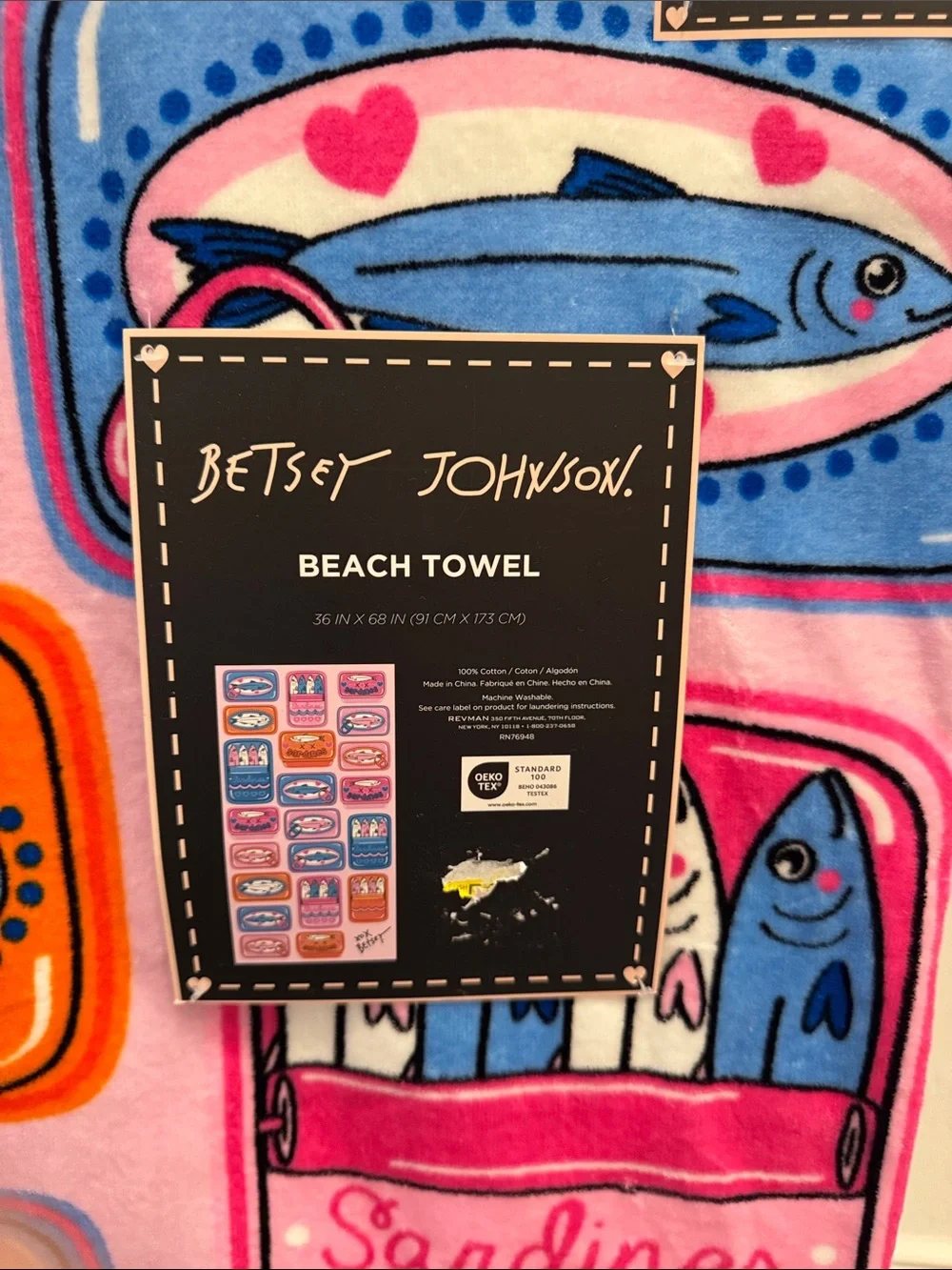 Betsey Johnson sardines fish beach towel 36” x 68” NWT